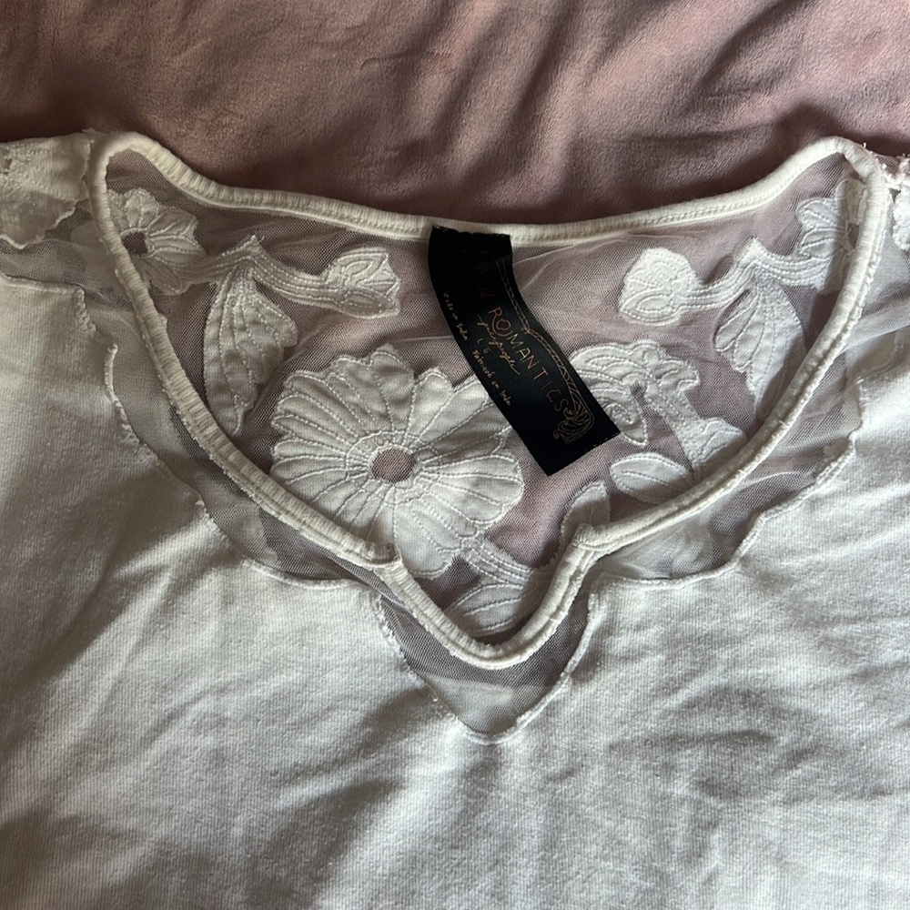 Free people New Romantics tulle and floral detail 3/4 sleeve pullover sweater - Picture 7 of 8